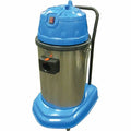 Commercial Wet/Dry Vac 7 gallon BY782